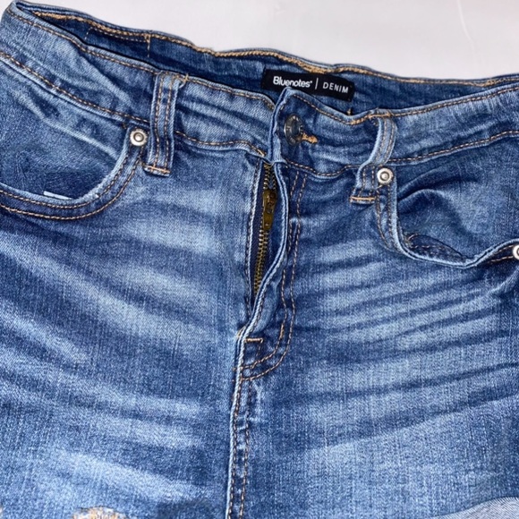 Bluenotes Denim High Rise Jean Shorts - Picture 4 of 9